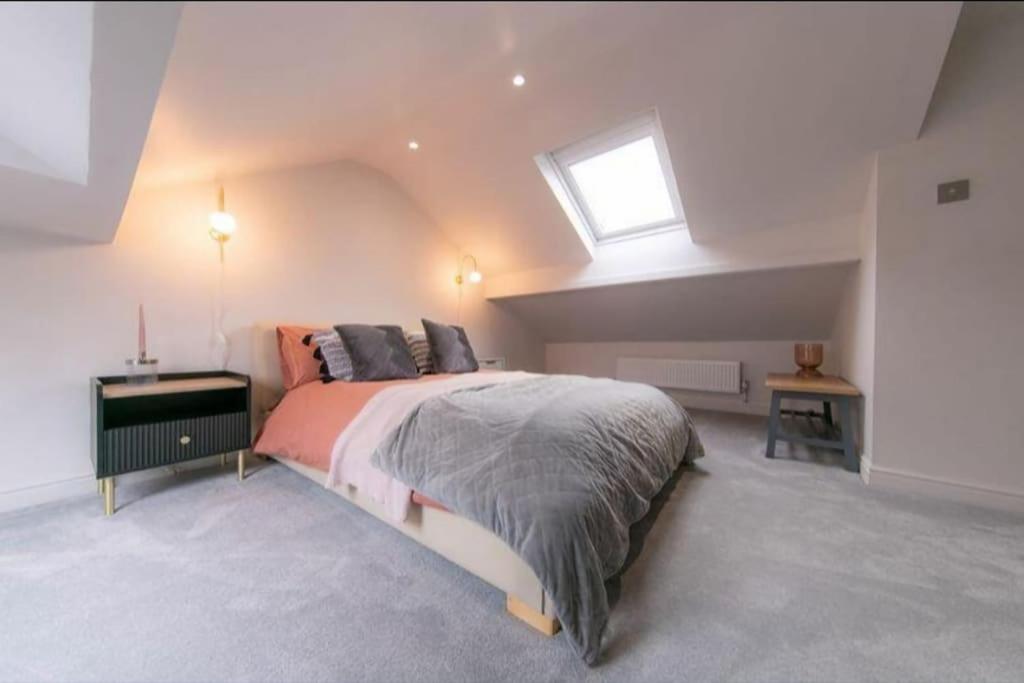 Recently Refurbished Home. Poulton-le-Fylde Екстериор снимка